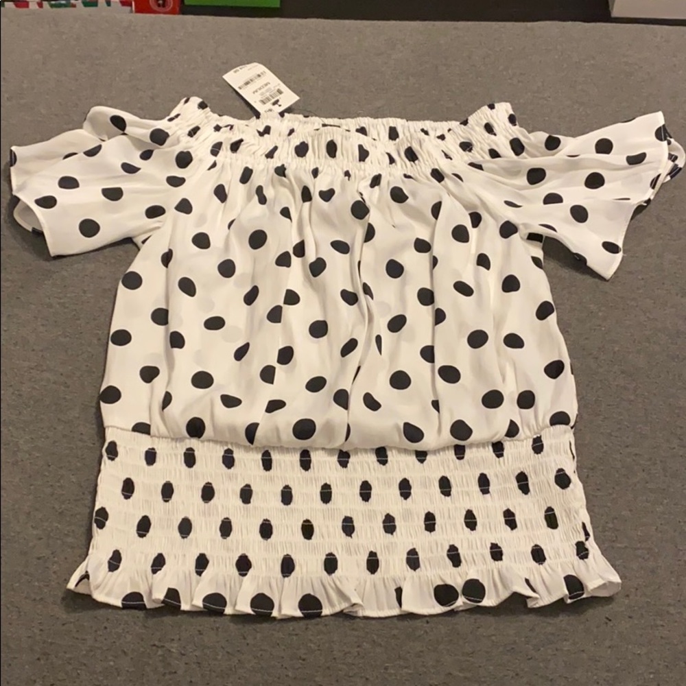 Polka dot crop blouse